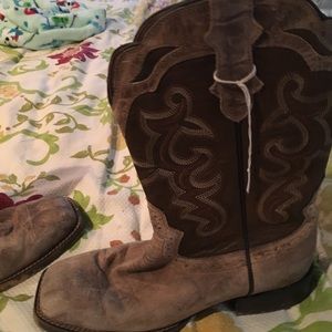 Justin boots like new